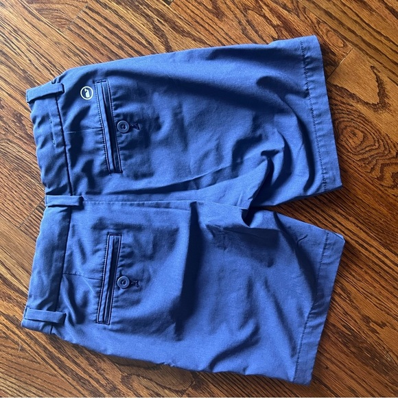 Vineyard Vines Boy's Performance Breaker Shorts, size 8 Deep Cobalt blue - Picture 5 of 10